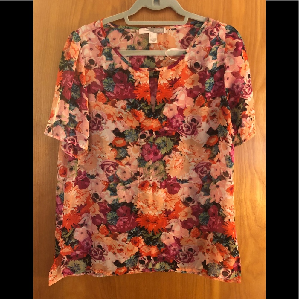 Forever 21 Contemporary Floral Blouse Size L